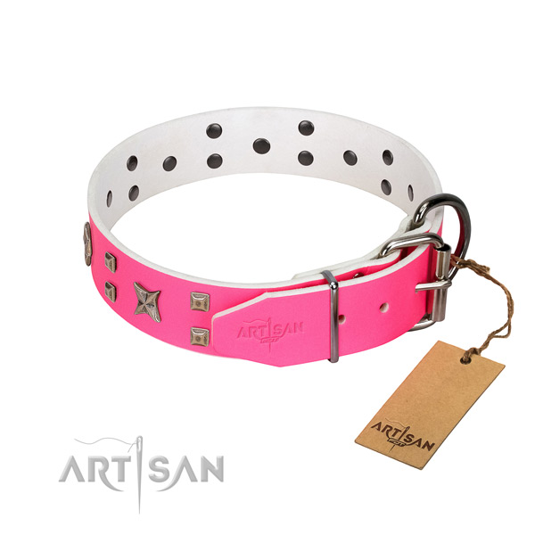Rust-proof buckle on genuine leather dog collar for your doggie