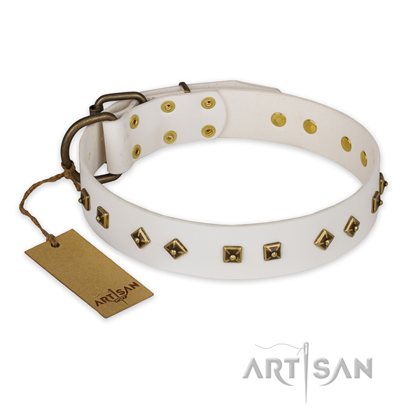 Significant design decorations on genuine leather dog collar