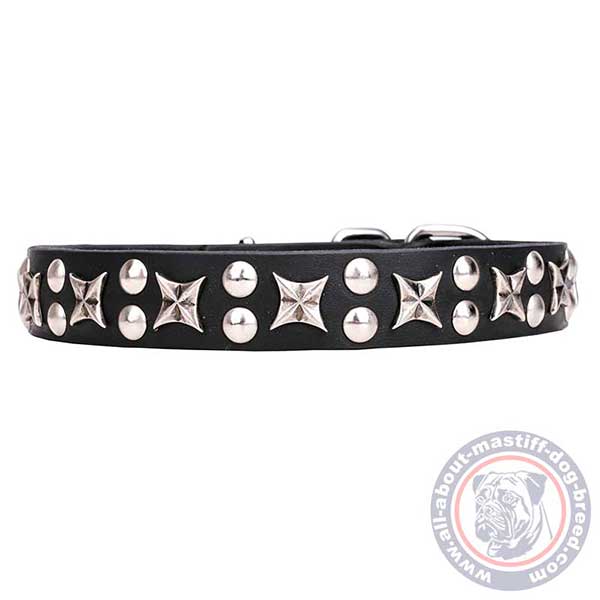 Adjustable leather dog collar