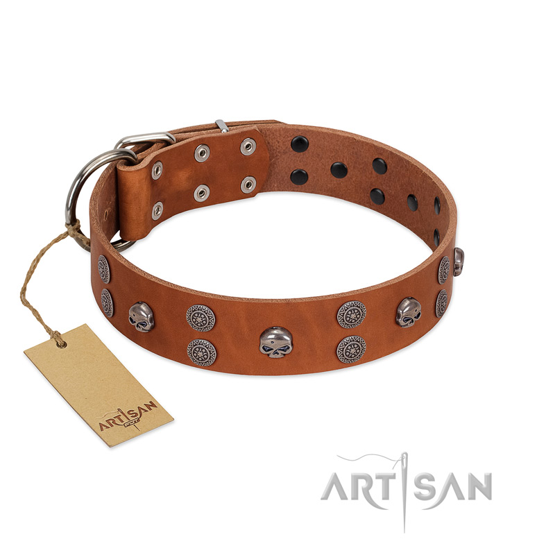 "Road Rider" FDT Artisan Tan Leather Mastiff Collar with Old Silver-like Skulls and Medallions - Click Image to Close